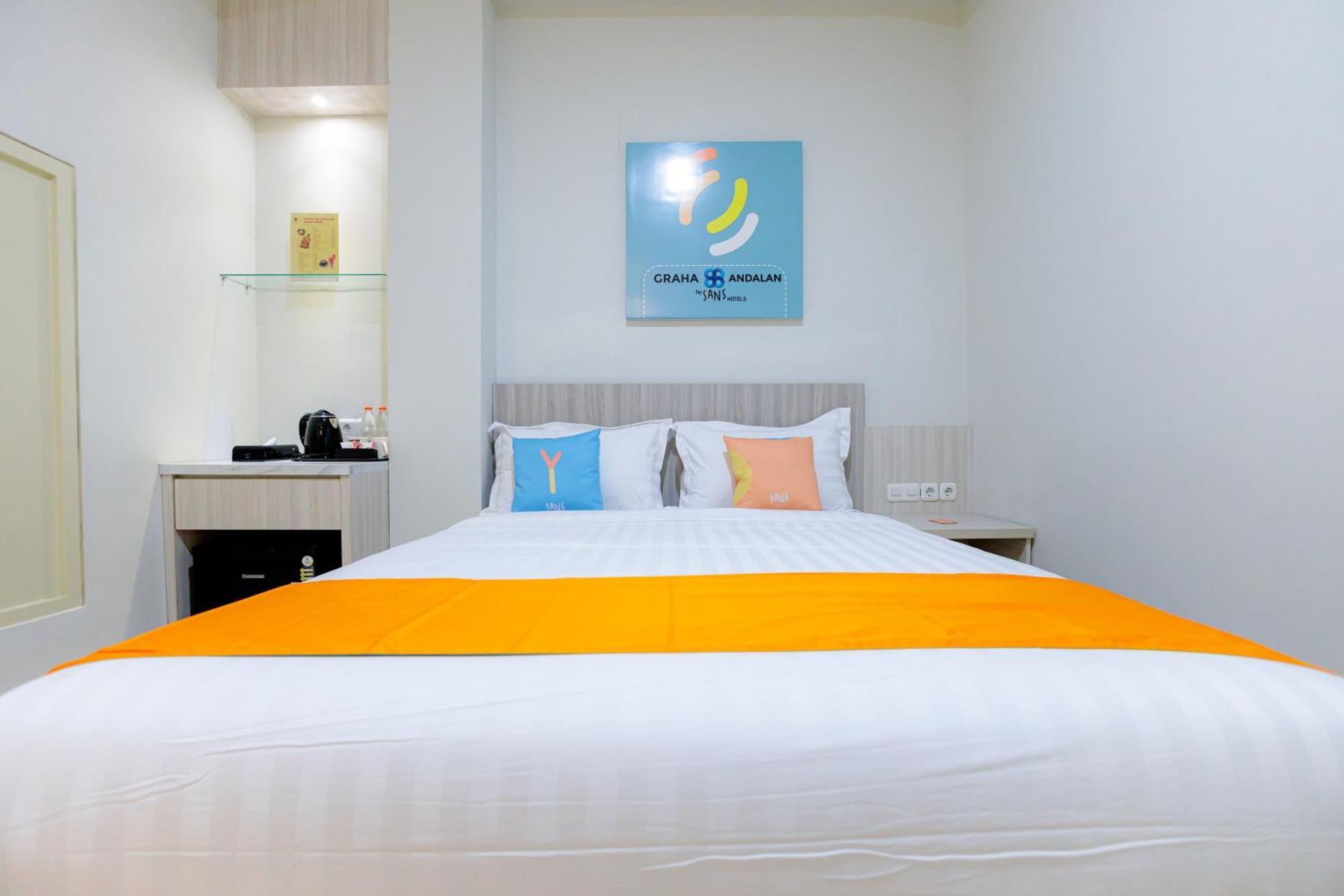 Sans Hotel 88 Andalan Surabaya By Reddoorz Luaran gambar