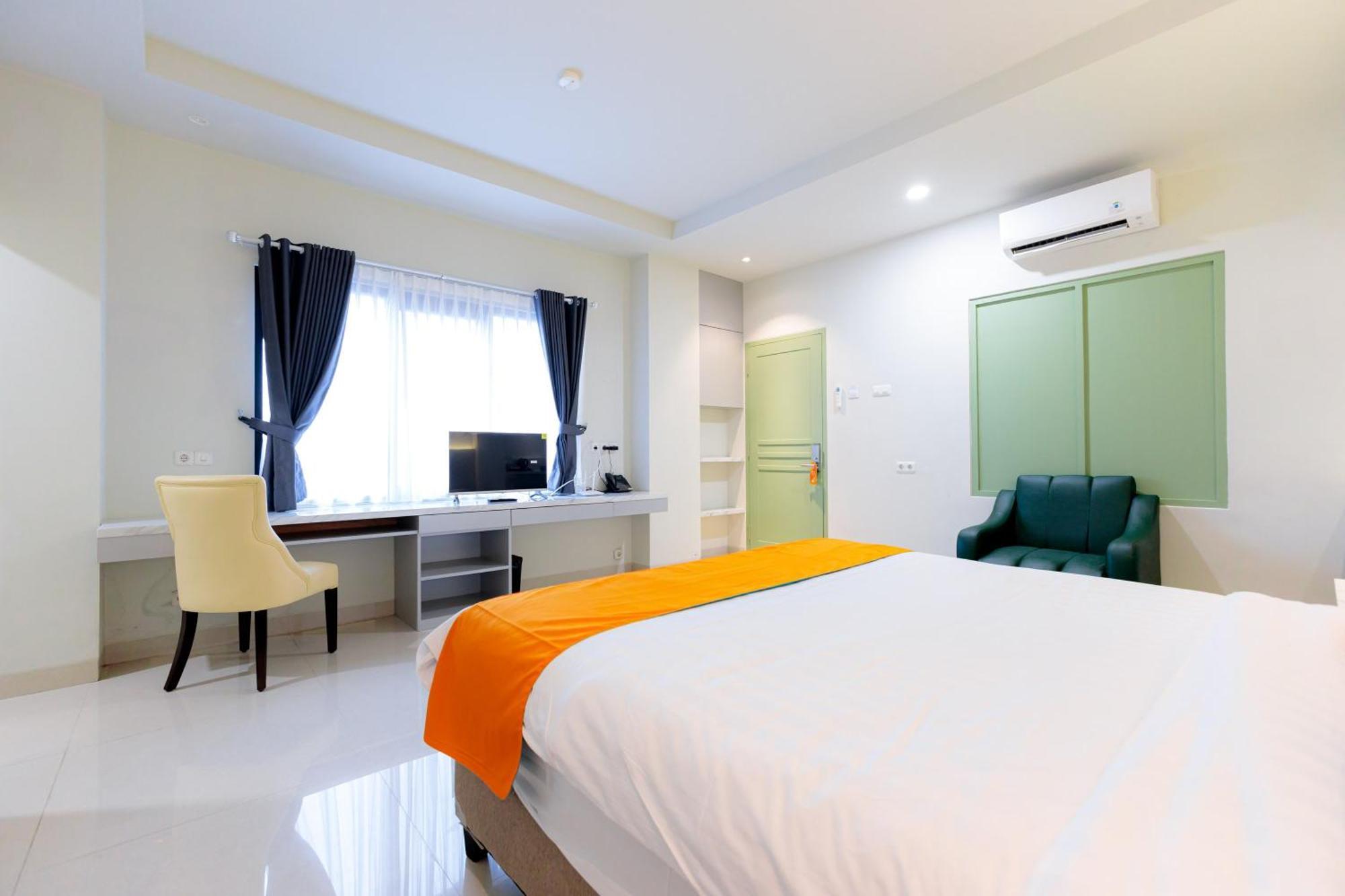 Sans Hotel 88 Andalan Surabaya By Reddoorz Luaran gambar